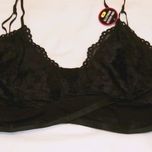 B2 - Fredericks of Hollywood. "Luna Mae" bralette. NWT.